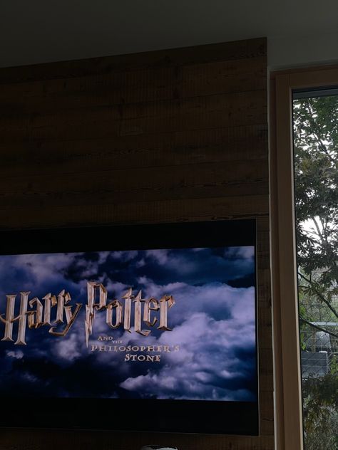 harry potter marathon, autumn movies, fall to dos, casual fall day Harry Potter Marathon Aesthetic, Harry Potter Movie Marathon, Autumn Movies, Marathon Aesthetic, Harry Potter Movie Night, The Fall Movie, Harry Potter Marathon, Harry Potter Movie, Movie Marathon