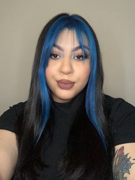 blue hair dye with bangs Blonde Hair With Blue Front Pieces, Blue And Black Hair With Bangs, Blue Front Strands Of Hair, Blue Fringe Hair, Black Hair With Blue Front Pieces, Brown Hair With Blue Front Pieces, Brown Hair Blue Money Piece, Blue Front Pieces Of Hair, Blue Hair Front Pieces