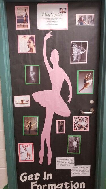 Dance Display Board Ideas, Dance Door Decorations, Dance Class Decoration Ideas, Dance Bulletin Board Ideas, Dance Classroom Decorations, Dance Bulletin Board, History Bulletin Board Ideas, Dance Classroom, Salon Decorating