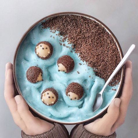 Food Art Sereal Sarapan, Sommer Mad, Cute Baking, Smoothie Bowl Recipe, Food Pics, Läcker Mat, God Mat, Deilig Mat, Snacks Für Party