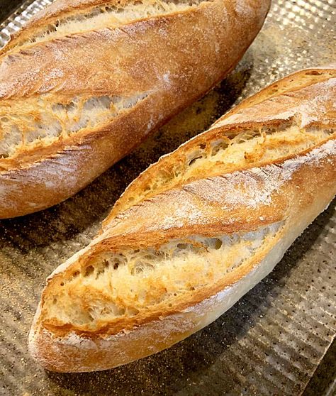 No Knead French Bread Recipe, Quick French Bread, French Bread Recipes, Crusty French Bread Recipe, Easy French Bread Recipe, Crusty Bread Recipe, Italian Bread Recipes, Homemade French Bread, Baguette Recipe