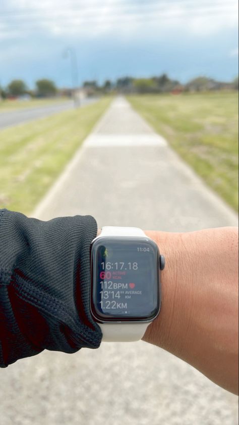 Morning motivation: first step is starting, get yourself up and go 🤍 Apple Watch Steps Aesthetic, Apple Watch Running Aesthetic, Apple Watch Running, Morning Walks, Medical School Motivation, Half Marathon Training, Personal Coach, Mood Instagram, Fitness Watch