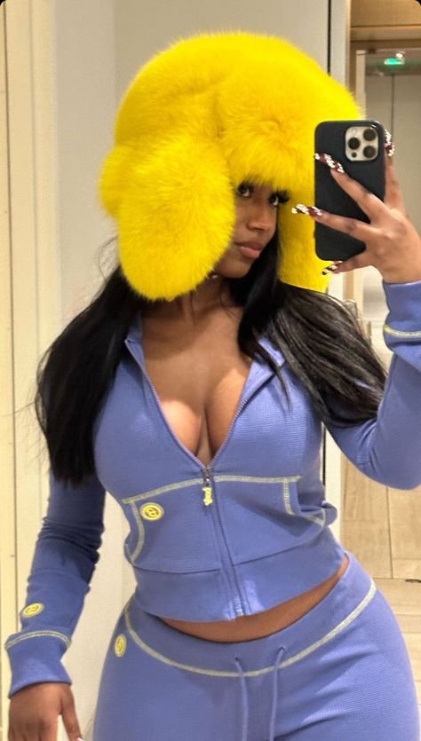 ✰ on X: "https://t.co/hCqXnL4bRj" / X Raven Tracy, Yorkshire Uk, South Yorkshire, Cute Lazy Day Outfits, Chill Outfits, Brown Girl, Cute Swag Outfits, Baddie Outfits Casual