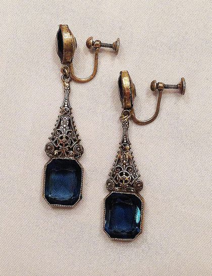 1920s Earrings, 1920s Jewelry, Napier Jewelry, Jewelry Editorial, Jewellery Sketches, Dope Jewelry, Ancient Jewelry, Jewelry Lookbook, The 1920s