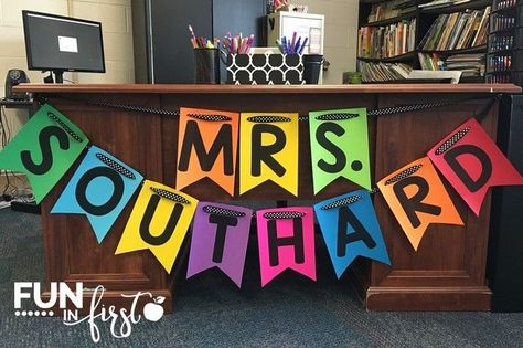 Rainbow Theme Classroom, Bored Teachers, Elementary Classroom Decor, Classroom Decor Themes, 4th Grade Classroom, Name Banner, Diy Classroom, Rainbow Theme, New Classroom