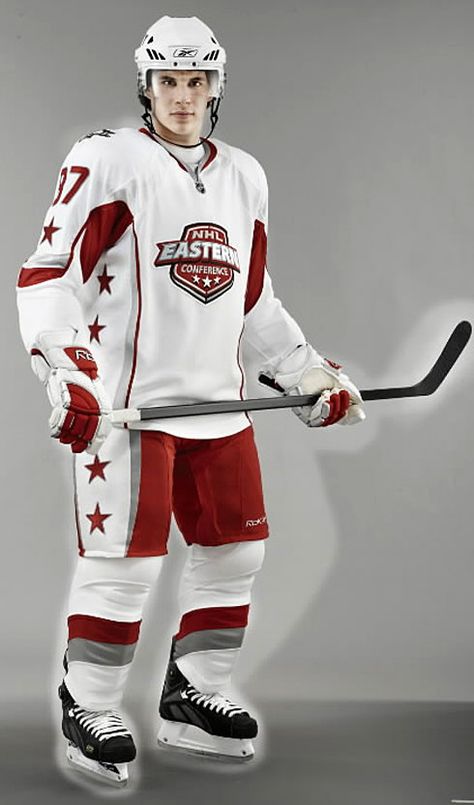 Hockey mask and other protective gear Hockey Uniform Design, Ice Hockey Outfit, Hockey Player Costume, Hockey Jacket, Canadian Hockey Players, Hockey Outfit, Hockey Uniform, Hockey Outfits, Male References