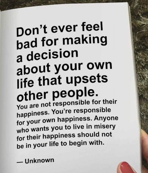 Truth! Two opinions matter: God and you. Do you like yourself? Does this decision align with you inside? Then don’t worry about what ANYONE else has to say. They don’t have to like it. Life Lesson Quotes, Life Decision Quotes, Decision Quotes, Opinion Quotes, Believe Quotes, Slouchy Tee, Short Inspirational Quotes, Pitbull Mix, Lesson Quotes