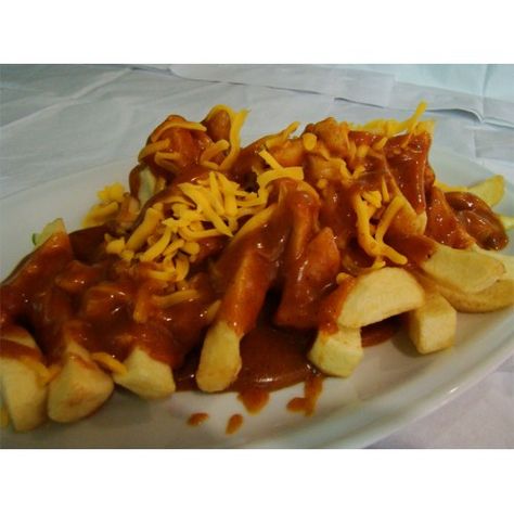 Irish curry cheese chips Irish Curry, Irish Cuisine, Cheese Chips, Fries Recipe, Irish Boys, Food Ingredients, Chips Recipe, Cheese Fries, Zurich Switzerland