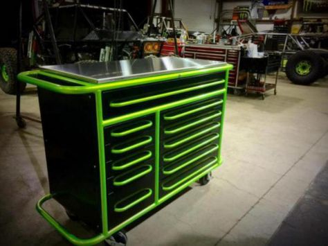 Tool Boxes Ideas, Custom Tool Boxes, Mechanic Tool Box, Boxes Ideas, Metal Tool Box, Welding Cart, Ultimate Garage, Tool Cart, Tool Boxes