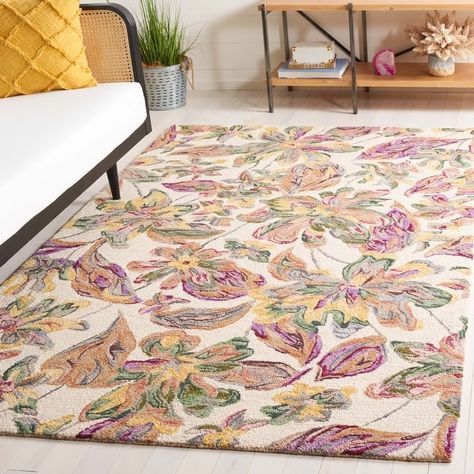 SAFAVIEH Handmade Blossom Chong French Country Floral Wool Rug - On Sale - Bed Bath & Beyond - 37050513 Country Casual, Hooked Rugs, Cotton Area Rug, Gold Rug, Traditional English, Floral Area Rugs, Purple Rug, Orange Rugs, Beige Rug