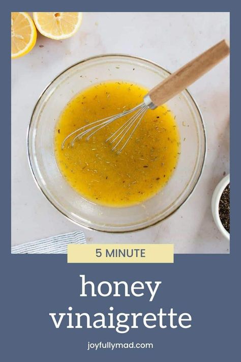 Honey Salad Dressing Recipe, Homemade Salad Dressing Vinaigrette, Vinegrette Salad Dressing, Sweet Salad Dressings, Honey Salad Dressing, Recipe Using Honey, Honey Vinaigrette, Vinaigrette Dressing Recipe, Delicious Salad Dressings