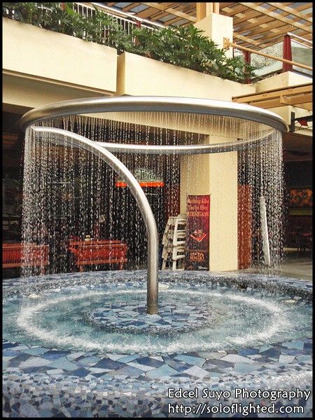 Water Fountain Design, Fountain Ideas, Water Sculpture, Taman Air, Garden Water Fountains, Indoor Water Fountains, Fountain Design, Tabletop Fountain, Water Fountains Outdoor