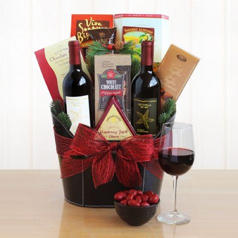 Diy Wine Gift Baskets, Holiday Wine Gift, Wine Gifts Diy, Wine Christmas Gifts, Raffle Baskets, Holiday Gift Baskets, Wine Gift Baskets, Wine Baskets, Chocolate Covered Cherries