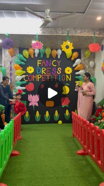 Cambridge Montessori Jamia Nagar on Instagram: "Lets cheer up for our little kids as beautiful flowers 🌹 🌼" Fancy Dress Decoration In School, Fancy Dress For Kindergarten, Saturday Activities For Kids, Competition For Kindergarten, Flower Activity For Kids, Flowers Activities For Kids, Activity For Nursery Kids, Fancy Dress Competition For Kids, Fancy Dress Quotes