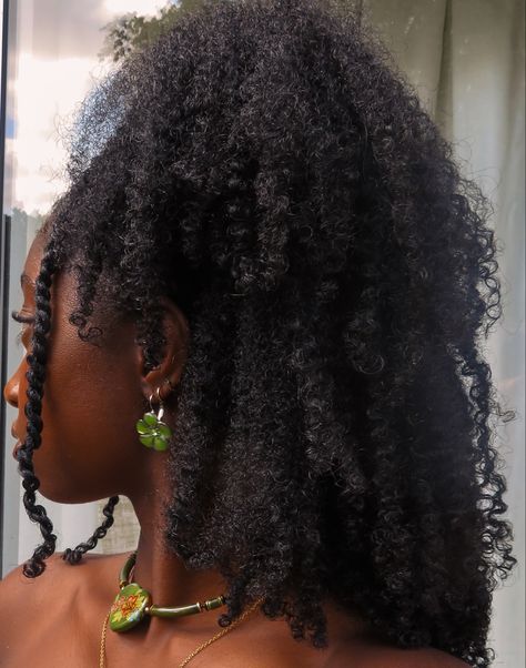 Afro natural hair, curly hair inspo, afro hair ideas Natural Hair With Headband, 4c Braids, 4b Afro, Long 4c Natural Hair, Long 4c Hair, Braid Out Natural Hair, Natural 4c Hair, 4b Hair, Protective Hairstyles For Natural Hair