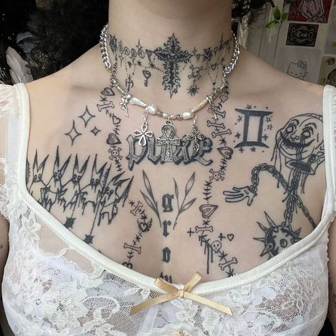 Chest Piece Tattoo, Pastel Tattoo, Hippie Tattoo, Tattoo People, Tasteful Tattoos, Fire Tattoo, Chest Piece Tattoos, London Tattoo, Tattoo Project