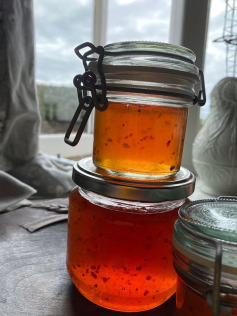 Crab Apple, Cider & Chilli Jelly | Lizzie Baking Bird Crab Apple Cider, Crab Apple Jelly, Apple Jelly, Foraging Recipes, Jelly Bag, Joy Of Cooking, Crab Apple, Chilli Flakes, Jam Jar