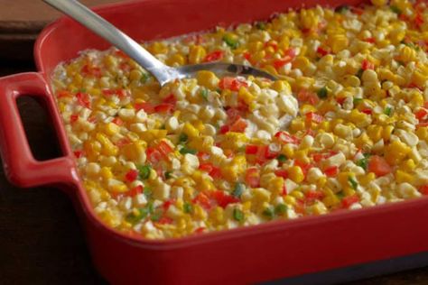 The Pioneer Woman’s Fresh Corn Casserole With Red Bell Peppers And Jalapenos – COWGIRL Magazine Fresh Corn Casserole, Best Corn Recipe, Bbq Side Dish Recipes, Creamy Corn Casserole, Ree Drummond Recipes, Corn Casserole Recipe, Jalapeno Recipes, Red Bell Peppers, Creamy Corn