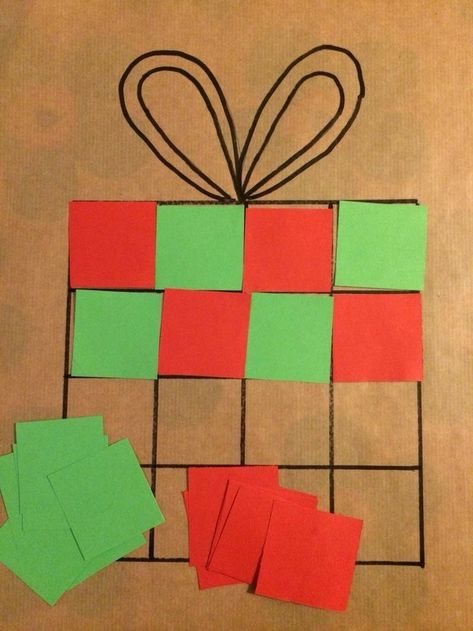 ♥ Christmas Present Craft Preschool, Christmas Patterns Preschool, Patterns Crafts For Preschoolers, Pattern Crafts For Kindergarten, Christmas Pattern Activities Preschool, Christmas Pattern Activities, Pattern Art Preschool, Tissue Paper Crafts For Toddlers, Gingerbreadman Preschool Activities