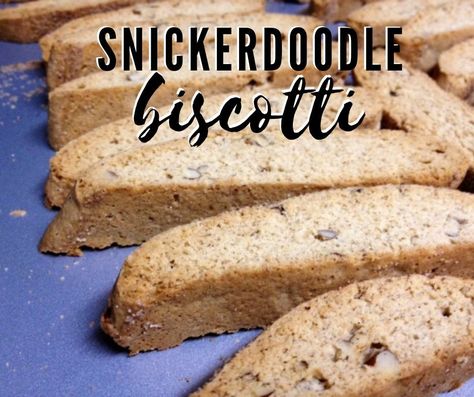 Snickerdoodle Biscotti, Best Biscotti Recipe, Homemade Biscotti, Christmas Biscotti, Easy Biscotti Recipe, Snickerdoodle Bread, Biscotti Biscuits, Almond Biscotti Recipe, Biscotti Cookies