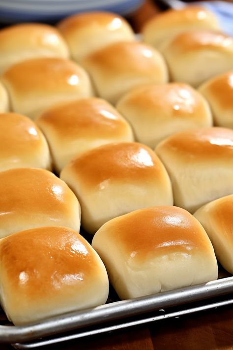 Sweet Yeast Rolls Recipe Homemade, Texas Roadhouse Rolls Gluten Free, Texas Roadhouse Chicken Critters, Sweet Yeast Rolls Recipe, Soft Rolls Recipe, Best Yeast Rolls, Texas Roadhouse Rolls Recipe, Copycat Texas Roadhouse Rolls, Texas Recipes