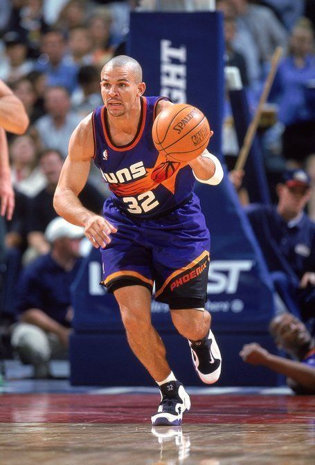 Michael Jordan Pictures, 90s Nba, Jason Kidd, Nba Logo, Nba Stars, Phoenix Suns, Wnba, Nba Players, Basketball Players