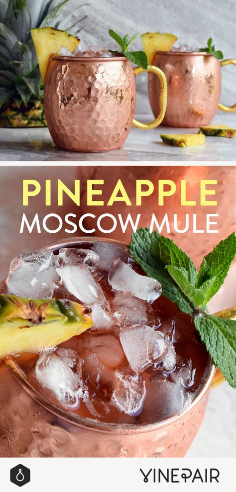 The perfect drink to celebrate the beginning of Fall! Pineapple Moscow Mule, Moscow Mule Recipe Classic, Moscow Mule Cocktail, Moscow Mule Recipe, Copper Mug, Mule Cocktail, Pineapple Cocktail, Mule Recipe, Cold Summer