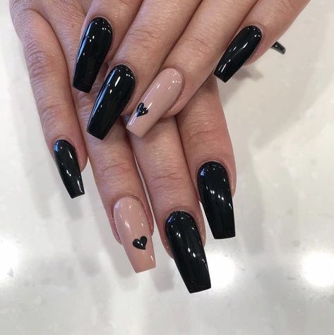 Simple Nails Pointy, Long Coffin Black Nails, Clear And Black Nail Designs, Black Short Nails Ideas Aesthetic, Black Nails Inspo Coffin, Mid Length Nails Acrylic Coffin, Nail Inspo Coffin Black, Cute Black Nails Acrylic, Black Nails With Initial