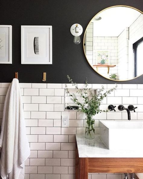 How to Refresh Your Bathroom for Under $100 Makeover Kamar Mandi, Black Painted Walls, Best Bathroom Lighting, Bilik Air, Kids Light, Bad Inspiration, Classic Bathroom, White Subway Tile, House Bathroom