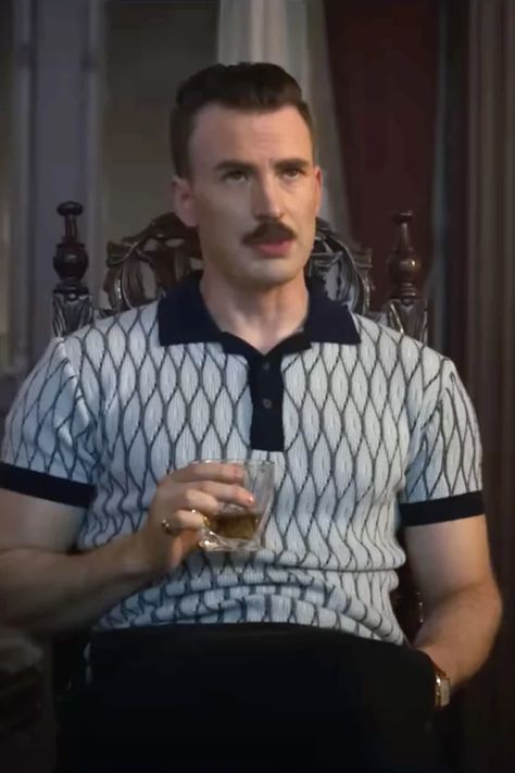 Lloyd Hansen Chris Evans, Chris Evans Gray Man, Chris Evans Mustache, The Gray Man Movie, Gray Man Movie, Lloyd Hansen, Sofia Vergara Style, The Gray Man, Beard And Mustache Styles