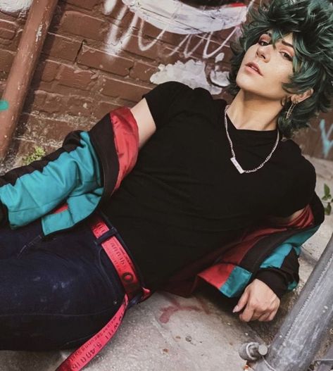 izuku has some friends move to japan from America. what will happen w… #fanfiction #Fanfiction #amreading #books #wattpad Izuku Midoriya Cosplay, Deku Cosplay, My Hero Academia Cosplay, Mha Cosplay, Epic Cosplay, Idee Cosplay, My Hero Academia Shouto, Cosplay Tips, My Hero Academia Memes