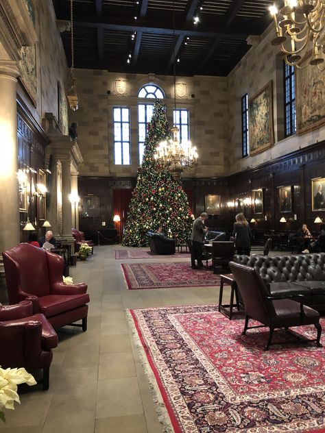 Harvard Club NYC Harvard Club Nyc, Harvard Interior, Victorian Architecture Interior, Weekend In Nyc, Victorian Architecture, Good Times, Interior Architecture, Castle, New York