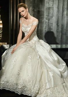 Taffeta Wedding Dress, Chapel Train Wedding Dress, Off Shoulder Wedding Dress, Gown Bridal, Lace Ball Gowns, White Wedding Dress, 2015 Wedding Dresses, Victorian Wedding, Wedding Dresses Beaded