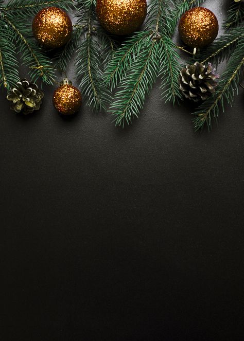 Christmas composition of green fir tree branches with gold baubles Free Photo Gold Baubles, Christmas Background Photography, Christmas Background Iphone, Free Christmas Backgrounds, Christmas Composition, 달력 디자인, Christmas Backgrounds, Christmas Wallpaper Backgrounds, Xmas Wallpaper