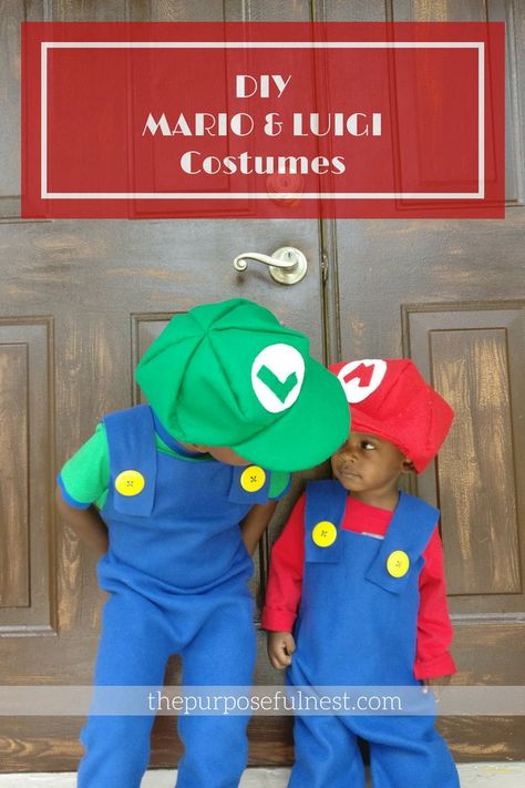 Make easy DIY Mario Brothers costumes using these instructions for cute matching costumes. Little to no sewing skills needed. Cute Matching Costumes, Kids Mario Costume, Diy Mario Costume, Baby Mario Costume, Mario Character Costumes, Brothers Costumes, Mario Costume Diy, Mario Brothers Costumes, Mario Kart Costumes