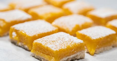 Sweet Liliko'i (Passion Fruit) Bars Passion Fruit Bars, Hawaiian Desserts, Passionfruit Recipes, Fruit Bars, Hawaiian Recipes, Lemon Bars Recipe, Outdoor Gathering, Fruit Bar, Easy To Make Desserts