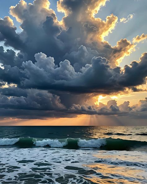 #clouds #sky #sea #sunset #sunsetvibes🌅 Sky And Sea Aesthetic, Sea And Clouds, Tornado Pictures, Sea Of Clouds, Aesthetic Places, Cloud Photos, Sunset Clouds, Sea Sunset, Cloud Art