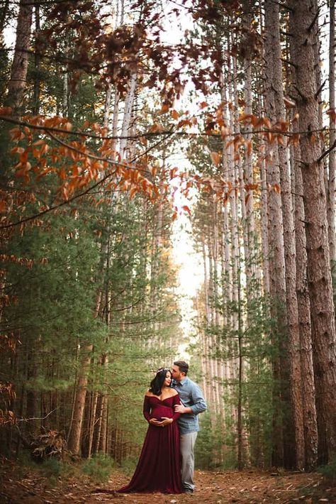 Maternity Photography In Woods, Maternity Photos In Forest, Fall Family Maternity Photos, Maternity Woods Photoshoot, Falcon Pictures, Woodsy Maternity Pictures, Forest Maternity Shoot, Fall Maternity Pictures, Photoshoot Pregnancy