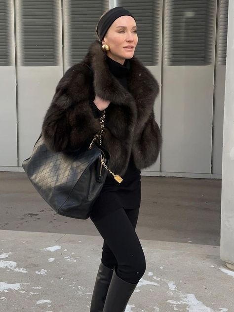 'Mob Wife' style: The only 5 things you need to get the look | HELLO! Oversized Faux Fur Coat, Cropped Faux Fur Coat, Chic Dressing, Long Fur Coat, Wife Style, Womens Moto Jacket, Faux Fur Cropped Jacket, Womens Faux Fur Coat, Sleeveless Coat