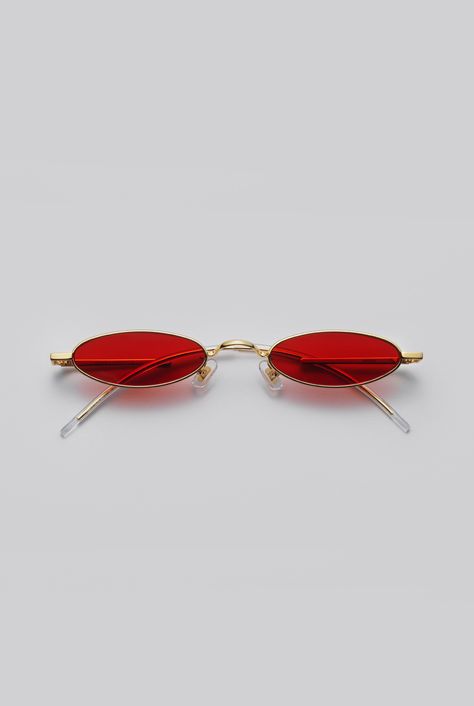 GENTLE MONSTER 2018 Sunglasses  VECTOR 03(RED)  Stainless and monel frame in gold, Red lenses, Adjustable PVC nose pads, 100% UV Protection Red Lense Sunglasses, Burgundy Jewelry, Sunglasses Vector, Red Sunnies, Funky Glasses, Pretty Jewelry Necklaces, Casual Necklaces, Red Glasses, Trendy Glasses