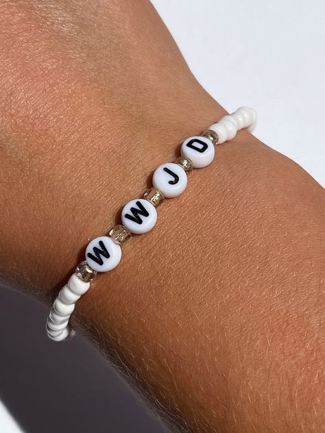 A seed bead bracelet ~handmade *teen owned buisness Cute Bracelets For Best Friends, Cute Beaded Bracelets Diy, Christian Bracelets Diy Clay Beads, Christian Bracelets Ideas, Jesus Crafts For Teens, Church Bracelets, Wwjd Clay Bead Bracelet, Handmade Bracelets Ideas Beads, Christian Bracelets Diy