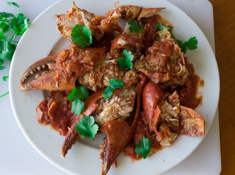 Darwin Chili Mud Crab- spicy crab dish using huge crabs from Darwin! Mud Crab, Australian Recipes, Recipes Chili, Spicy Crab, Crab Dishes, The Gold Rush, Gluten Free Chili, Tasty Meat, Australia Food