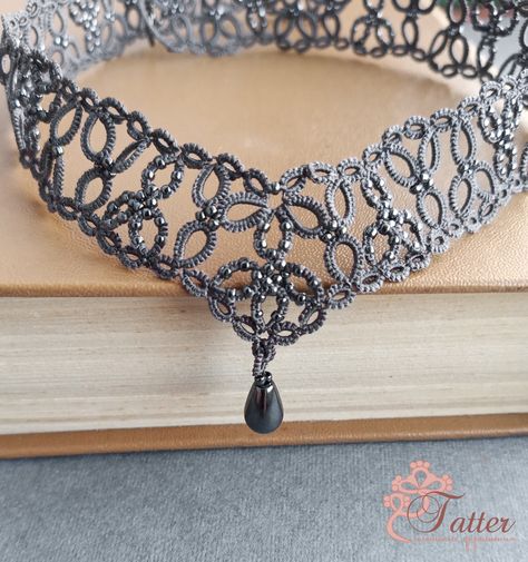 Tatting jewelry