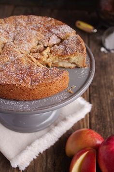 Rosh Hashanah Desserts, Apple Pie Cake, Jewish Holiday Recipes, Apple Dessert, Baked Apple Pie, Caramel Cheesecake, Fall Cooking, Fruity Desserts, Pie Cake