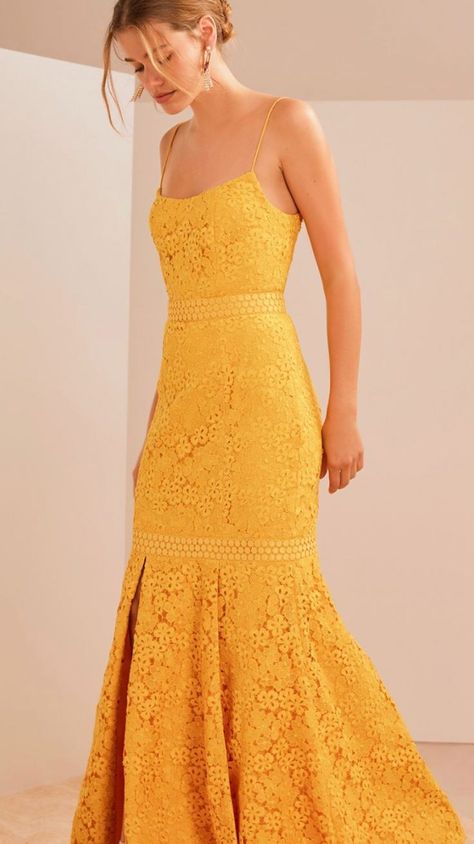 Bojo Yellow Gown, Francoise Hardy, Gorgeous Gowns, Grace Kelly, Lace Gown, Elie Saab, Beautiful Gowns, Fancy Dresses, Yellow Dress