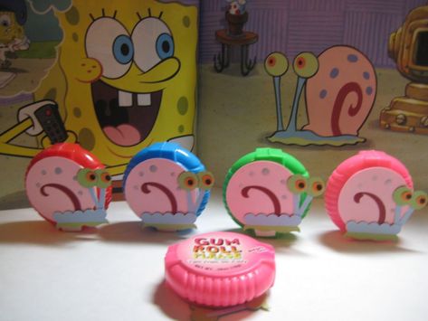 Your Child Will Be Amazed by These SpongeBob Crafts and DIY Party Ideas Spongebob Party Favors, Spongebob Crafts, Spongebob Squarepants Party, Spongebob Birthday Party Decorations, Spongebob Musical, Spongebob Birthday Party, سبونج بوب, 25th Birthday Parties, Spongebob Party