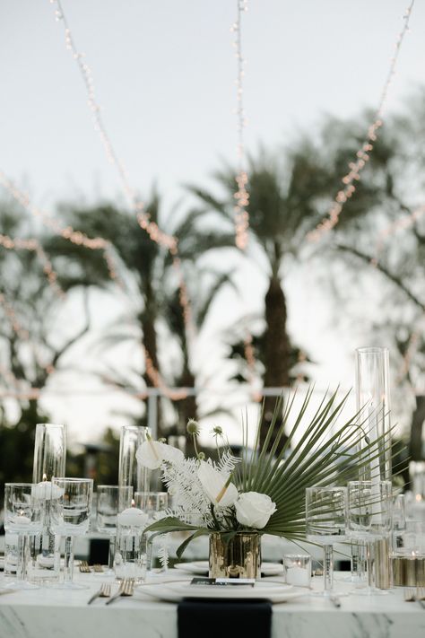 White Gold Green Wedding, Gold Green Wedding, Aruba Weddings, Beach Wedding White, Palm Wedding, Destination Wedding Decor, Beachy Wedding, Black And White Beach, Beach Wedding Flowers