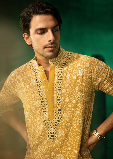 Diwali Kurta For Men Indian, Kurtas For Haldi For Men, Mens Wedding Kurta Designs, Haldi Kurta For Men Yellow, Kurta Work Designs For Men, Diwali Kurta For Men, Yellow Haldi Outfit For Groom, Haldi Dress For Men Yellow, Haldi Outfits Men