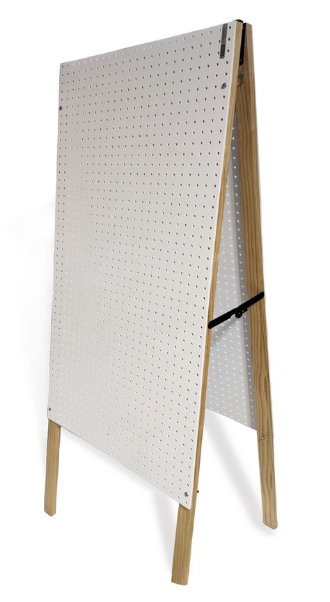 DIY Pegboard Easel Frame A Pegboard Diy, Pvc Pegboard Display, Pegboard Booth Display, Pegboard Easel, Diy Pegboard Display Stand, Pegboard Display Ideas, Folding Pegboard Display, Booth Display Ideas Diy, Diy Peg Board