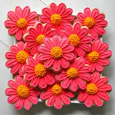 decorated sugar cookies bright | Recent Photos The Commons Getty Collection Galleries World Map App ... Flower Sugar Cookies, Iced Sugar Cookies, Cookie Bouquet, Spring Cookies, Cookie Tutorials, Summer Cookies, Sugar Cookie Designs, Pretty Cookies, Fancy Cookies